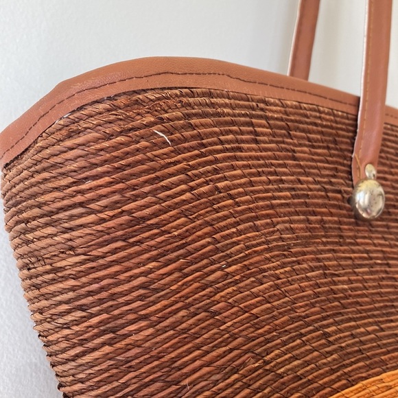STRAW boho woven market basket bag - Picture 4 of 13